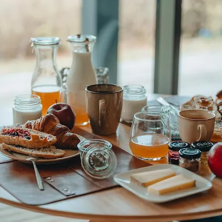 Ecrin D'auvergne Et Privatif Otel 3*